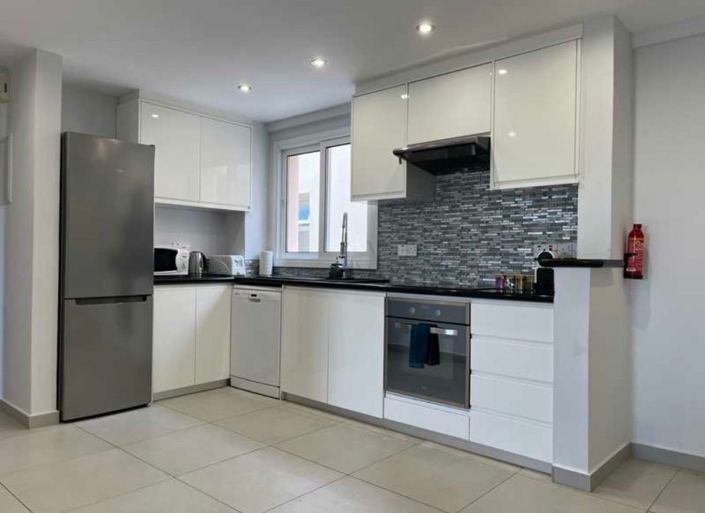 Image No.2-Penthouse de 3 chambres à vendre à Kato Paphos