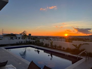 Detached Villa For Sale  in  Select Location