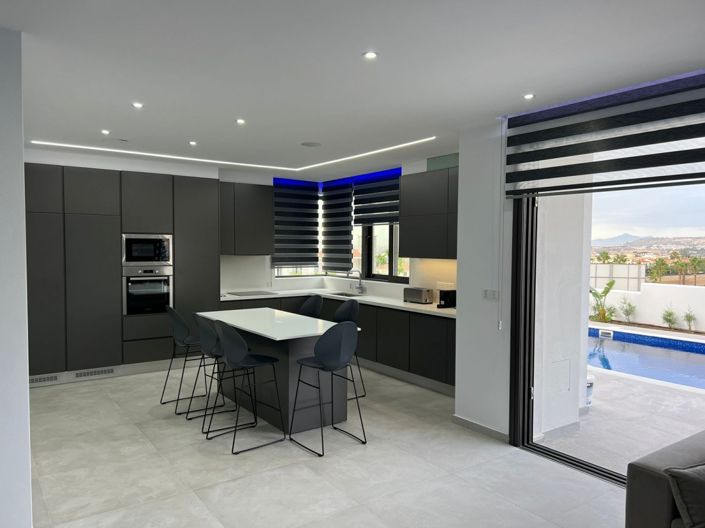 Image No.4-3 Bed Villa for sale