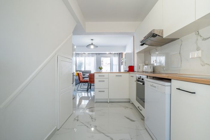 Image No.10-3 Bed Villa for sale