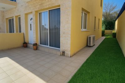 Town House / Maisonette For Sale  in  Kato Paphos - Universal