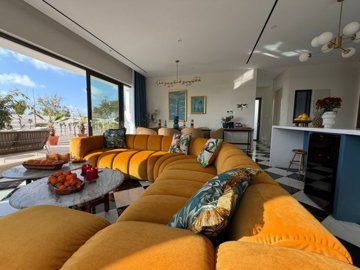 Detached Villa For Sale  in  Peyia - Sea Caves