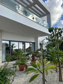 Detached Villa For Sale  in  Peyia