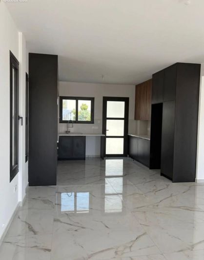 Image No.4-3 Bed Villa for sale