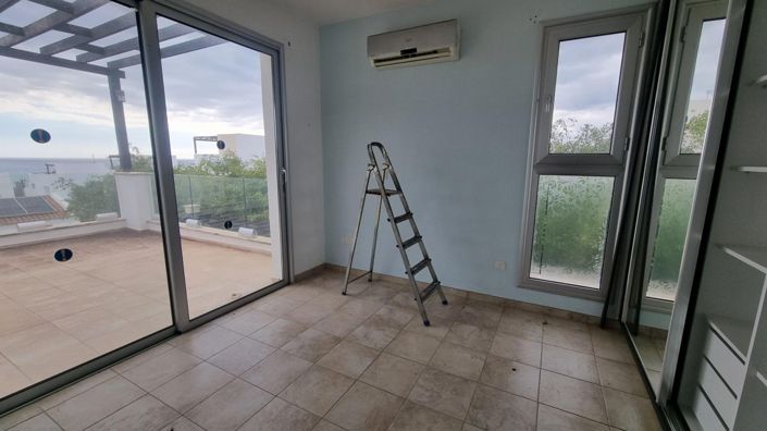 Image No.8-3 Bed Villa for sale