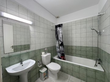 Apartment For Sale  in  Kato Paphos - Universal