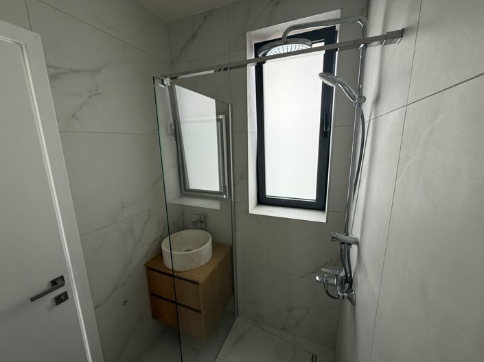 Image No.26-3 Bed Penthouse for sale