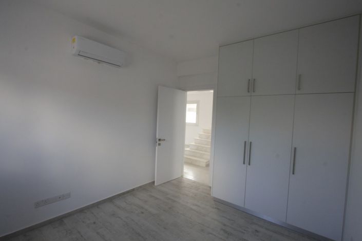 Image No.7-5 Bed Villa for sale