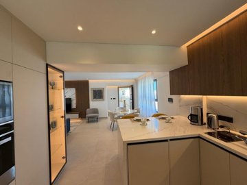 Studio For Sale  in  Chlorakas