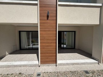 Apartment For Sale  in  Chlorakas