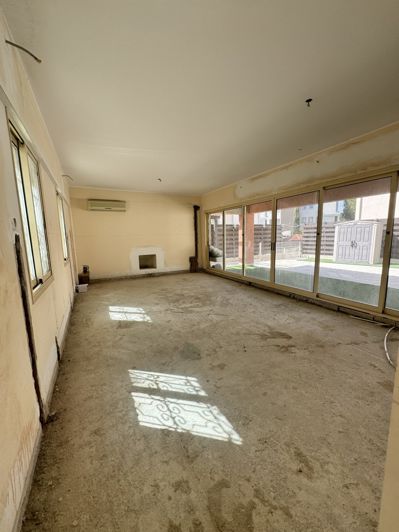 Image No.4-4 Bed Villa for sale