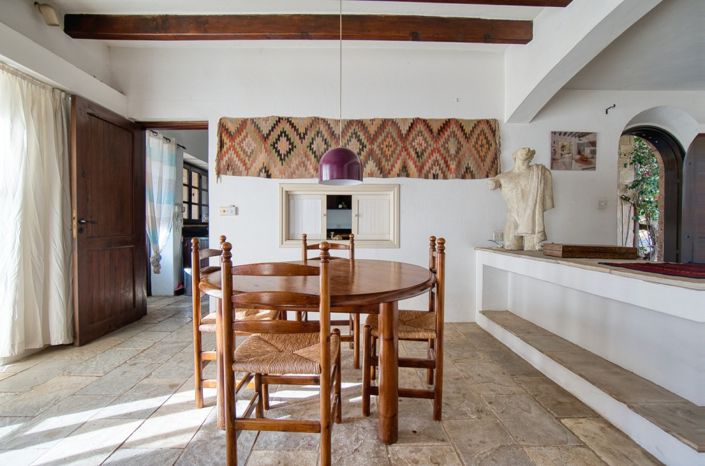 Image No.10-4 Bed Bungalow for sale