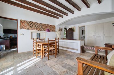 Bungalow For Sale  in  Mesogi