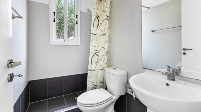 Detached Villa For Sale  in  Mandria
