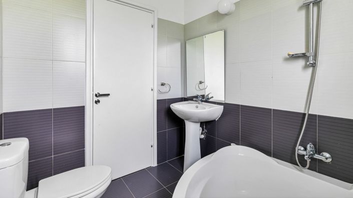 Image No.9-4 Bed Villa for sale