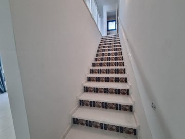 Semi Detached Villa For Rent  in  Chlorakas