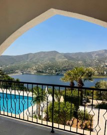 Detached Villa For Sale  in  Foinikaria