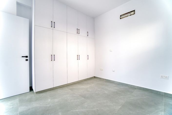 Image No.11-3 Bed Villa for sale