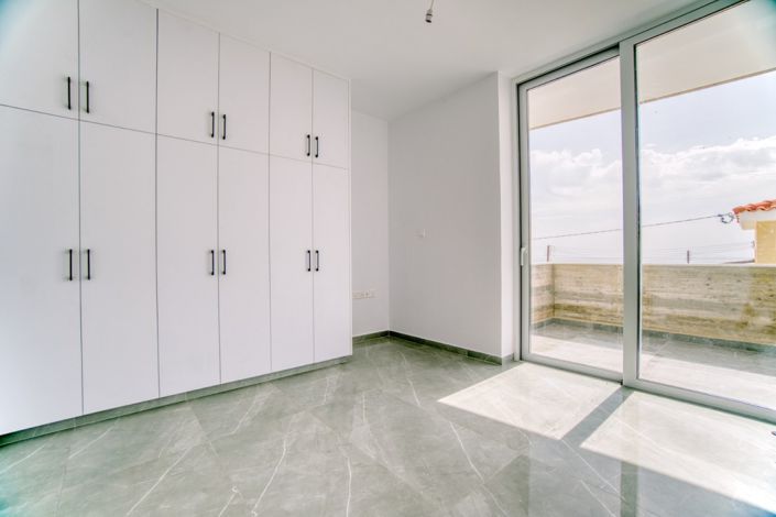 Image No.12-3 Bed Villa for sale