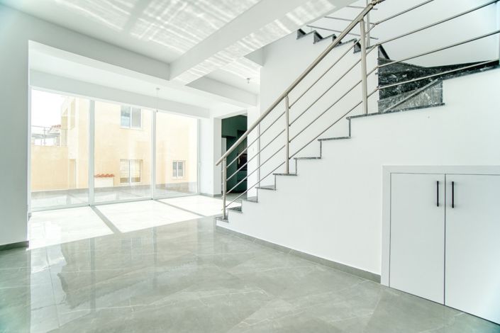 Image No.4-3 Bed Villa for sale