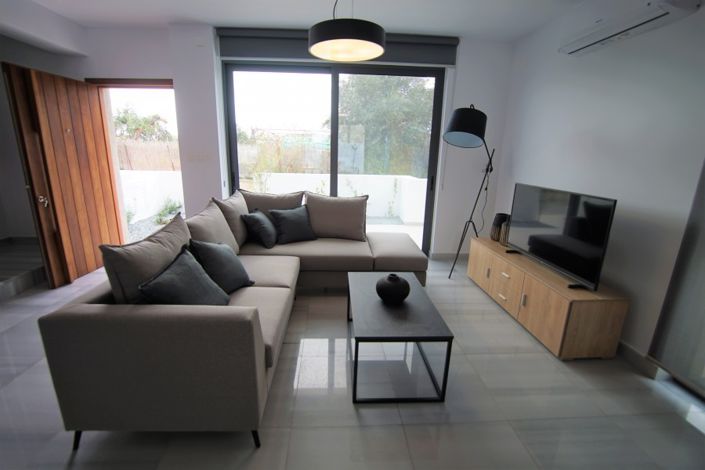 Image No.11-3 Bed Villa for sale