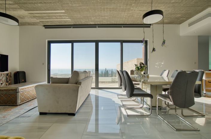 Image No.6-5 Bed Villa for sale