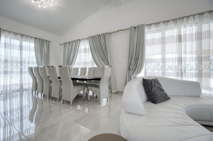 Image No.9-4 Bed Bungalow for sale