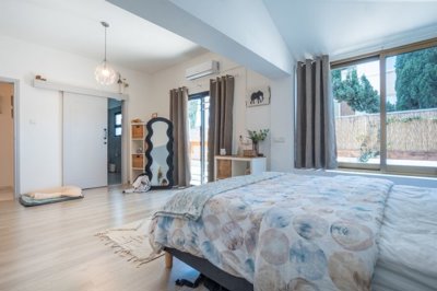 Bungalow For Sale  in  Mesogi