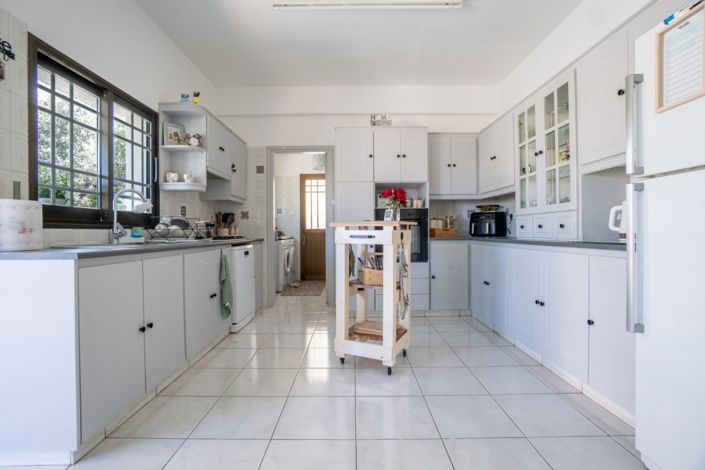 Image No.8-2 Bed Bungalow for sale