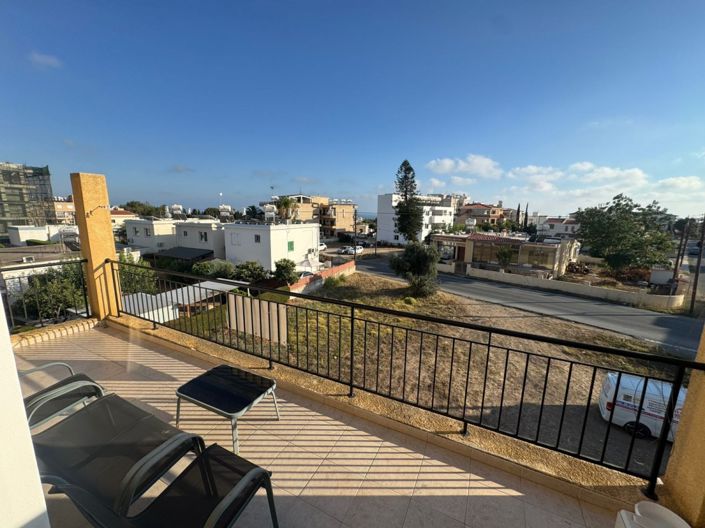 Image No.3-Appartement de 1 chambre à vendre à Kato Paphos