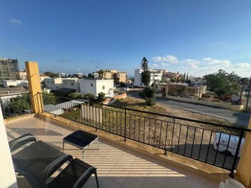 Apartment For Sale  in  Kato Paphos - Universal