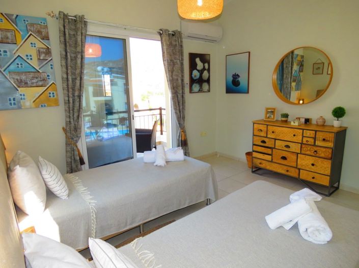 Image No.15-4 Bed Villa for sale