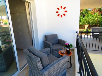 Detached Villa For Sale  in  Peyia