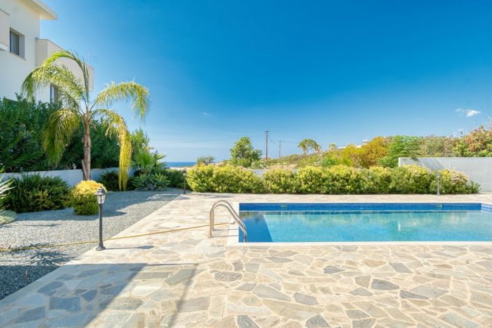 Image No.2-4 Bed Villa for sale