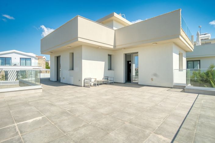 Image No.25-4 Bed Villa for sale