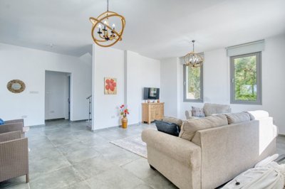 Detached Villa For Sale  in  Peyia - Sea Caves