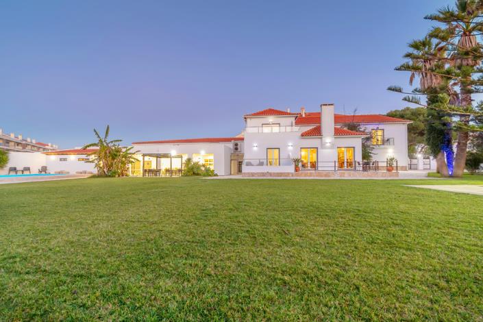 Image No.3-Un hôtel de 16 chambres à vendre à Peniche