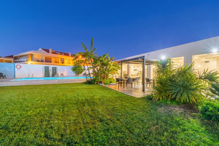 Image No.6-Un hôtel de 16 chambres à vendre à Peniche