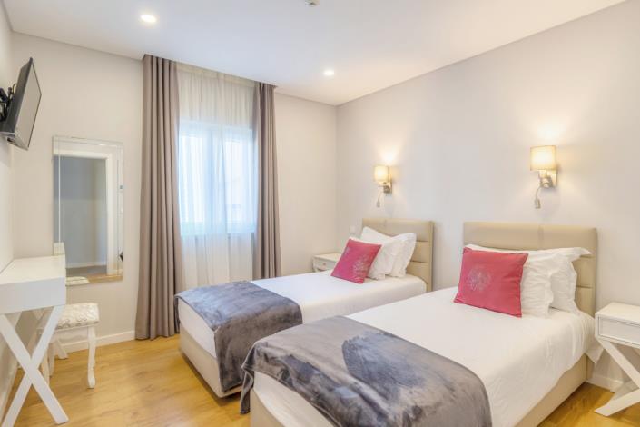 Image No.16-Un hôtel de 16 chambres à vendre à Peniche