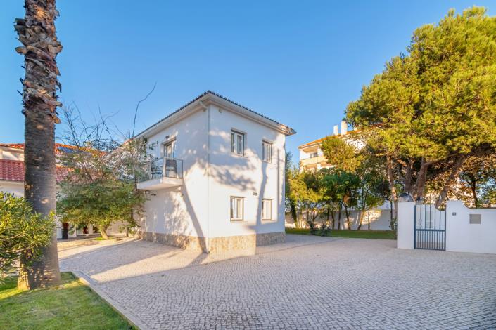 Image No.33-Un hôtel de 16 chambres à vendre à Peniche