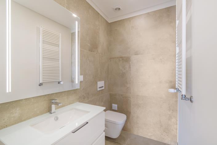 Image No.10-3 Bed Apartment for sale