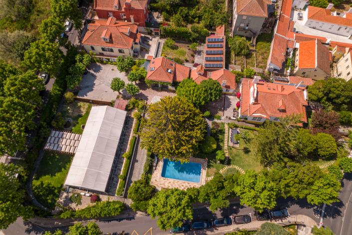 Image No.3-15 Bed Hotel for sale