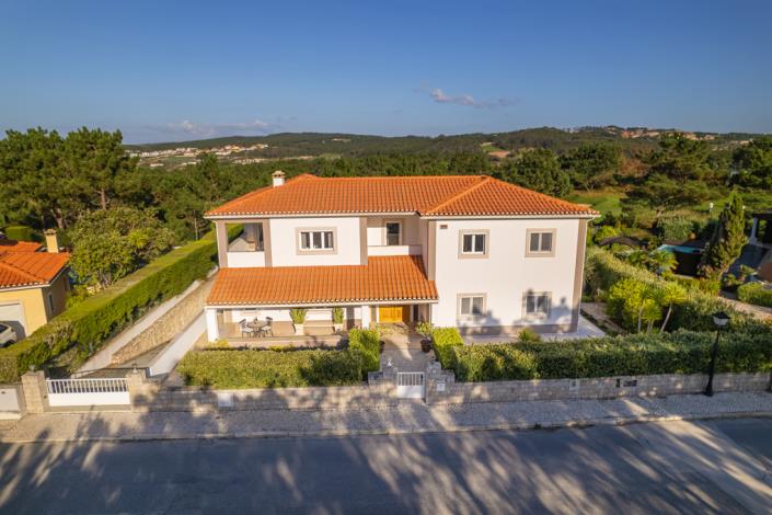 Image No.6-4 Bed Villa / Detached for sale