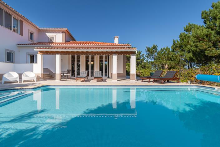 Image No.3-4 Bed Villa / Detached for sale