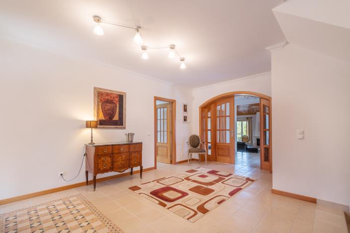 Image No.14-4 Bed Villa / Detached for sale