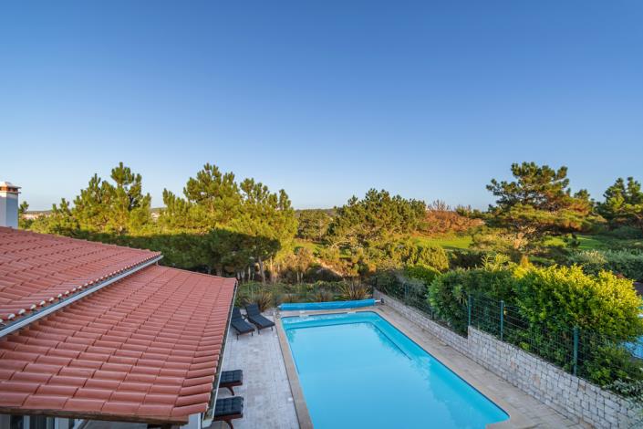 Image No.37-4 Bed Villa / Detached for sale