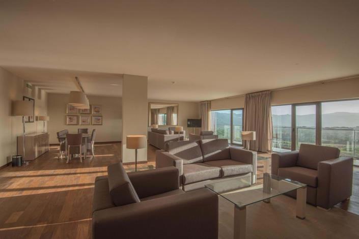 Image No.13-3 Bed Apartment for sale