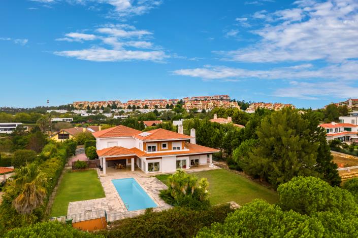Image No.1-6 Bed Villa / Detached for sale