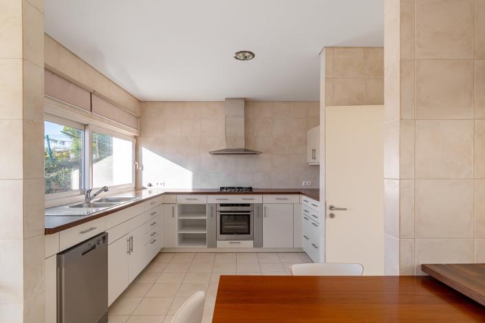 Image No.15-4 Bed House/Villa for sale