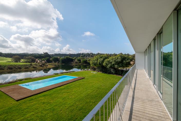 Image No.2-4 Bed House/Villa for sale